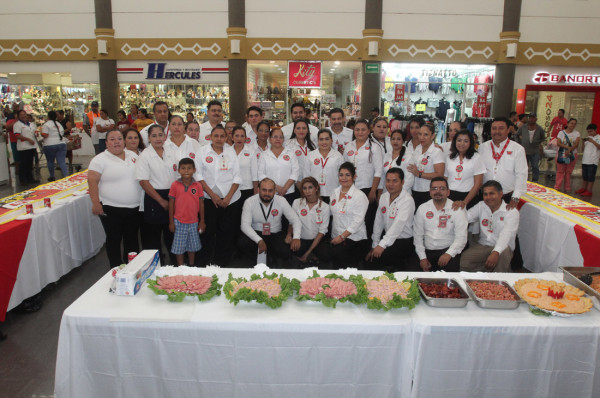 Casa Ley celebra su 65 aniversario