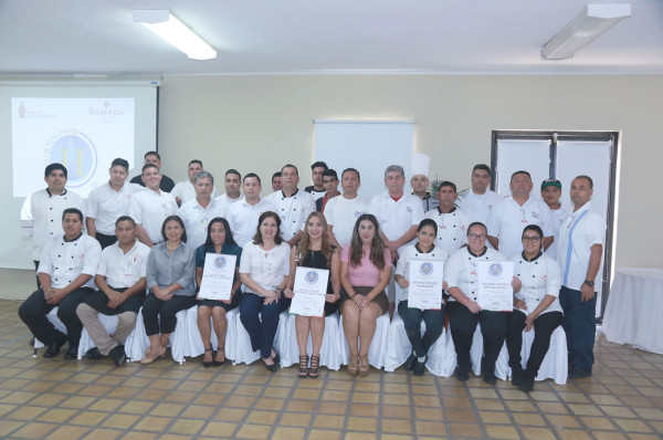Hotel Ramada Mazatlán reciben Distintivo H