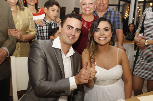 Betania Aparicio Aviña y Aarón López Tirado se casan por lo civil
