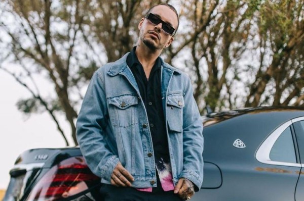 J Balvin sorprende a sus seguidores con su escondido talento para el dibujo