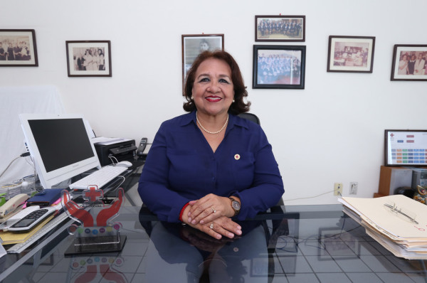 Laura Delia Hernández: Con el propósito de servir