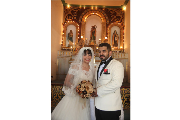 Marcela Lizárraga y Manuel Peralta se casan en el Templo de San José