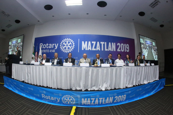 Rotarios asisten a su Convención Anual en Mazatlán