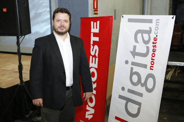 Carlos Bravo Regidor