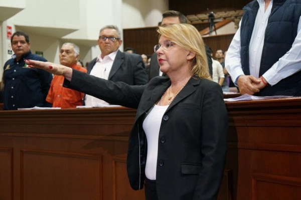 Ex Diputada del PAN, que se pasó a Morena, es ahora la contralora interna del Congreso