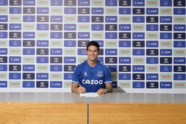 James Rodríguez buscará ser de mucha ayuda con el Everton de la Premier League. (Twitter @Everton)