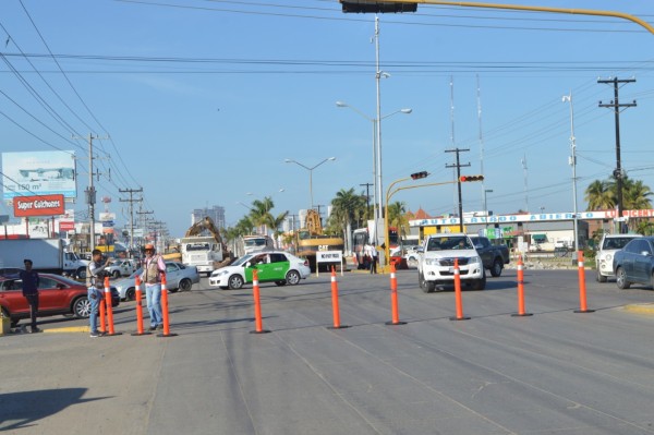 Tránsito cierra nuevo tramo de la Avenida Rafael Buelna en Mazatlán