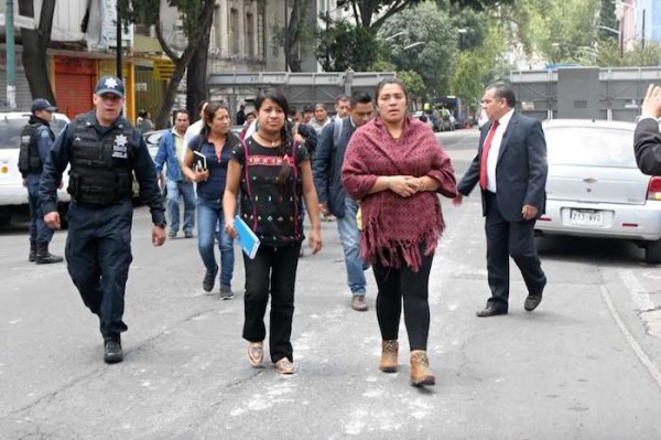 Familiares de las víctimas del desalojo en Nochixtlán se reúnen en Segob con Osorio Chong