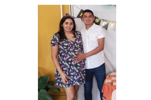 Yadira Marile, de Escuinapa, espera gemelos, tiene dengue grave y urgen donadores de plaquetas