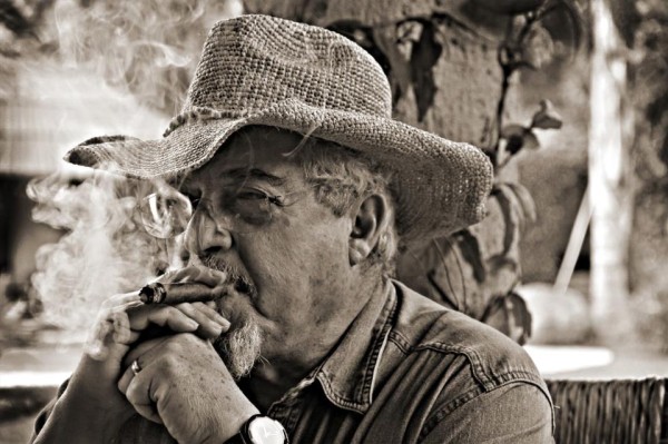 Las alas de Titika: Felipe Garrido