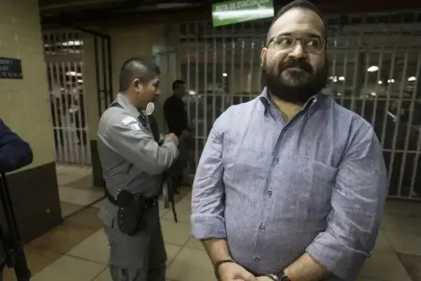 El ex Gobernador de Veracruz Javier Duarte enfrentaría un nuevo proceso por peculado.