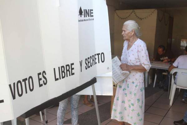 Durante el proceso electoral, es importante que la población tenga acceso a información verídica.