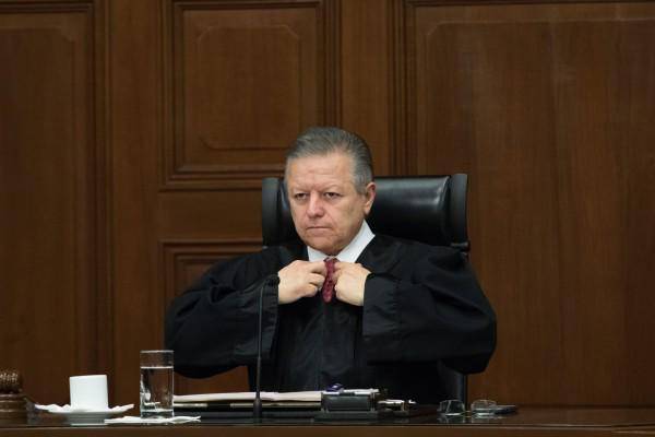 Zaldívar revira a AMLO: Los jueces federales actúan con autonomía y libertad, y el CJF lo garantiza