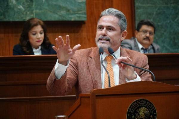 Jorge Iván Villalobos Seáñez, Diputado coordinador del PAN en la 63 Legislatura.