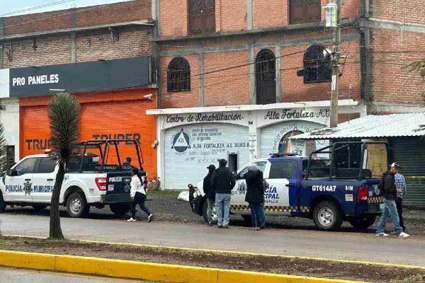 Tres personas fallecieron en un ataque armado en un centro de rehabilitación en Guanajuato.