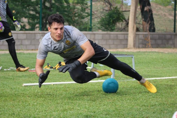 Gaspar Servio publica un mensaje de despedida en sus redes sociales.