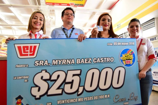 Myrna resulta ganadora de La Lotto Ley