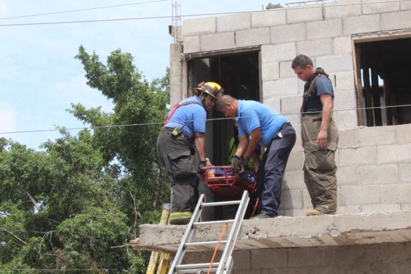 En El Palmito, Culiacán, muere hombre tras tocar cables de alta tensión