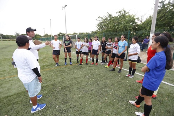 Observan talento de futbolistas femeniles rumbo a los Juegos Nacionales Conade 2020