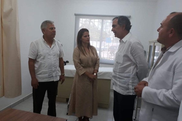 Entregan Centro de Salud remodelado en Escuinapa