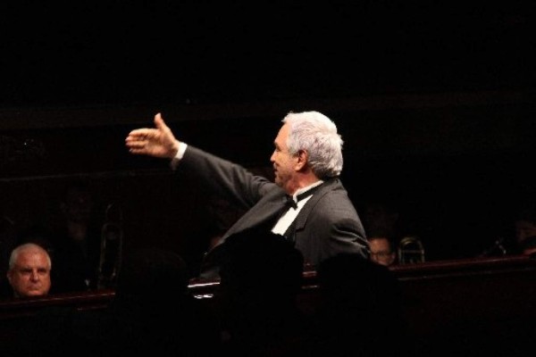 Enrique Patrón dirigirá a la OSSLA, en la Gala de Ópera.