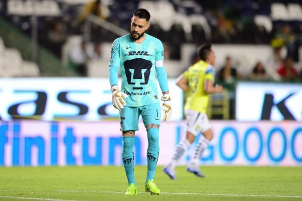 Los Pumas hacen oficial la baja definitiva del guardameta mexicano Alfredo Saldívar