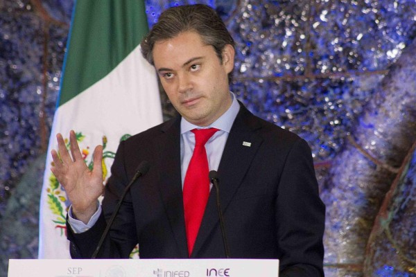 La SEP, dirigida por Aurelio Nuño, incrementó en casi 2,700% el gasto en publicidad en 2017