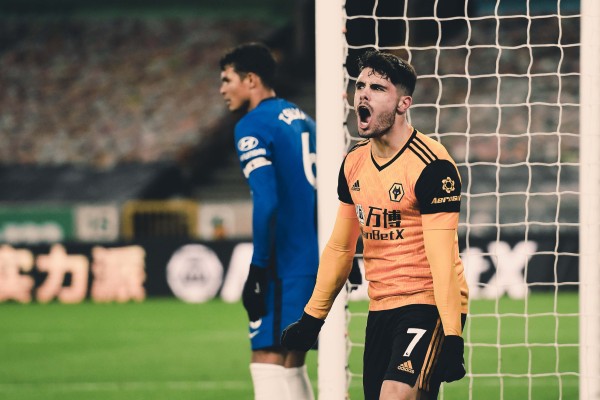 Wolverhampton logró una dramática victoria sobre el Chelsea, en la Premier League.