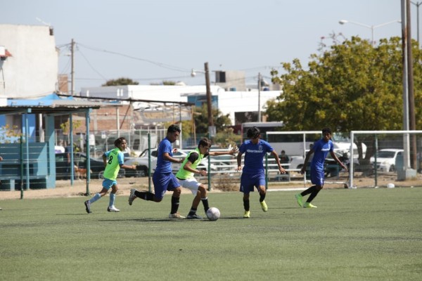 Golea D’portenis a Cantera Coca, en el futbol Juvenil B Municipal