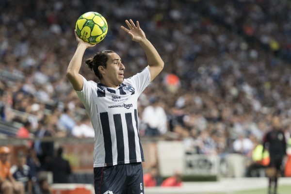 Efraín Juárez cuelga los botines para ser auxiliar técnico en la MLS.