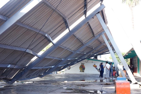 Supervisa SEPyC escuelas dañadas por Narda en Mazatlán