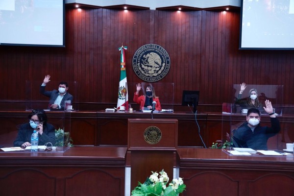 Celebran Congreso de Sinaloa y activistas reformas en materia de protección animal