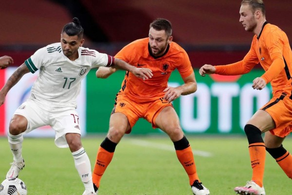 “El Tecatito” Corona no pudo salir del Porto.