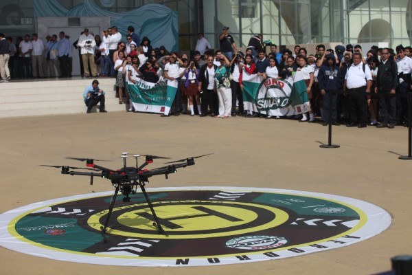 Formará Conalep Sinaloa a pilotos de drones para agroindustria y otros sectores