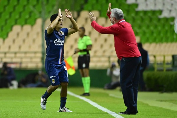 Chivas sorprendió al León, le quitó una racha descomunal y ganó su primer juego en 2021