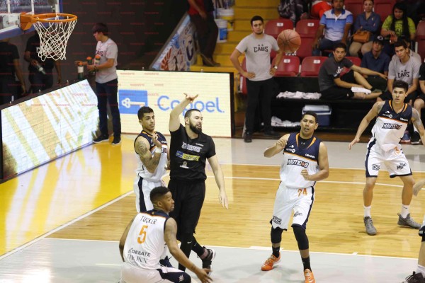 Benjamín Puckett ha sido el jugador más importante para Caballeros en este arranque del Cibacopa.