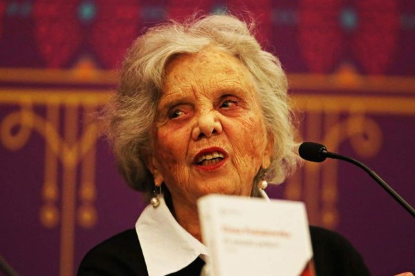 La escritora mexicana Elena Poniatowska presentó su libro “El Amante Polaco”, esto en el marco de edición 33 de la Feria Internacional del Libro de Guadalajara, en donde como país invitado de Honor es la India.