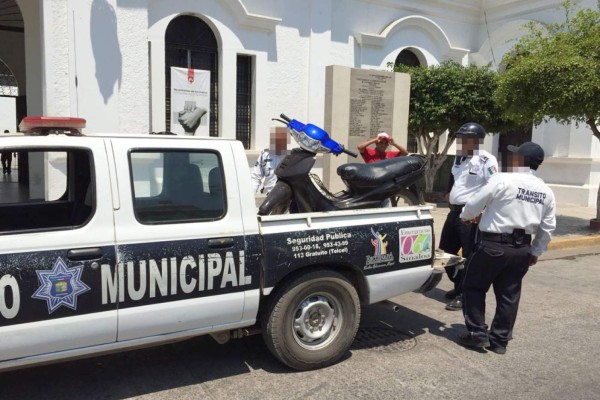 Aplica Tránsito de Escuinapa operativo contra motociclistas, luego de dos muertes