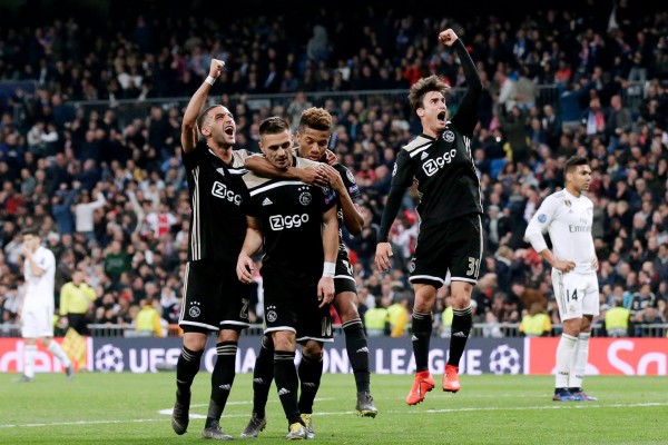 Real Madrid cae por goleada en el Bernabéu y queda eliminado en la Champions League