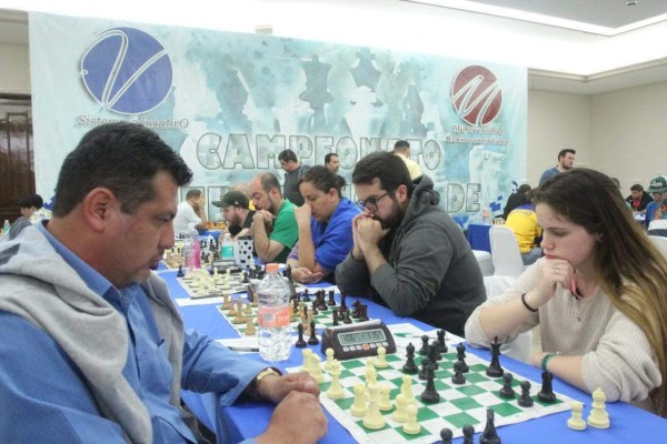 Inician las partidas del Campeonato Internacional de Ajedrez Valladolid 2020