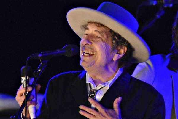 Premio Nobel de Literatura 2016 para Bob Dylan, cimbra el mundo literario y musical