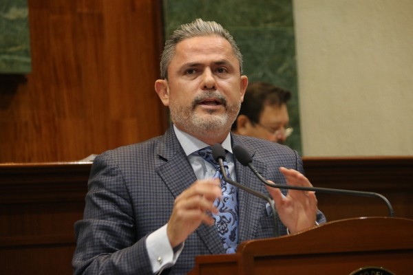 Ya nos hubieran corrido por falta de productividad, admite Jorge Villalobos sobre trabajo en el Congreso