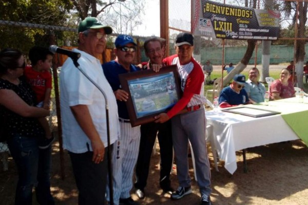Se pone en marcha la edición 63 de la Liga de Softbol del Club Campestre Villa Universidad