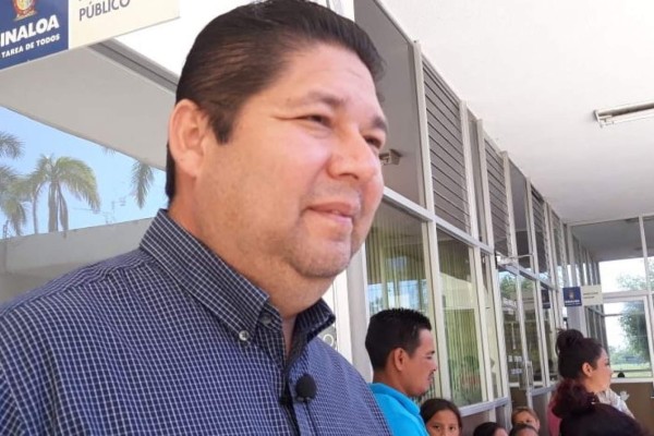 El Alcalde de Escuinapa afirma que no es un privilegiado por recibir la vacuna Covid-19