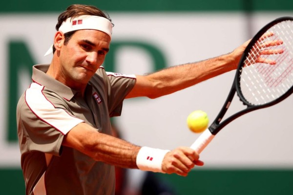 Roger Federer se impone en tres sets. (Foto: @ATP_Tour)