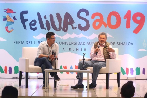 Escribo sobre cosas que no deberían existir: Élmer Mendoza