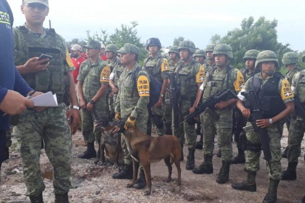 Tras 4 días, se suman autoridades a búsqueda de desaparecidas por lluvias