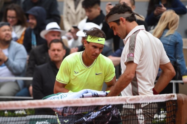Rafael Nadal vence a Roger Federer en tres sets. (Foto: @rolandgarros)