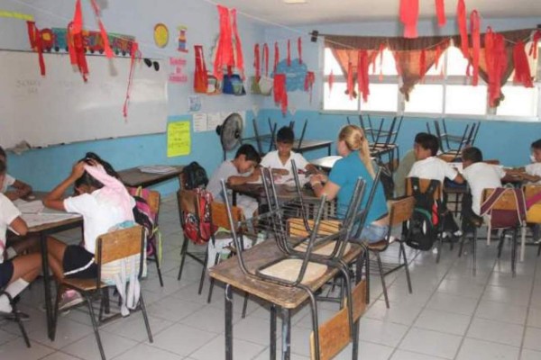 Gobierno Federal omite reapertura escolar en presupuesto para 2021: Mexicanos Primero Sinalos
