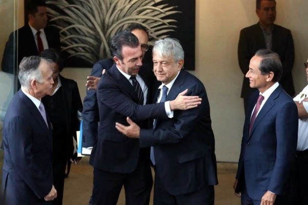 AMLO se reúne con el Consejo Mexicano de Negocios; su Gobierno apoyará a los empresarios, afirma